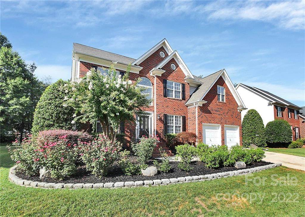 12511 Ivey Creek Drive - Photo 1
