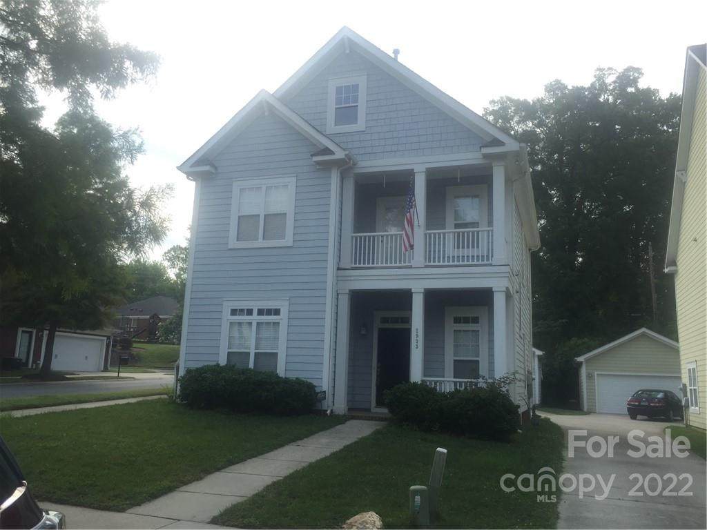 1933 Lela Avenue - Photo 1