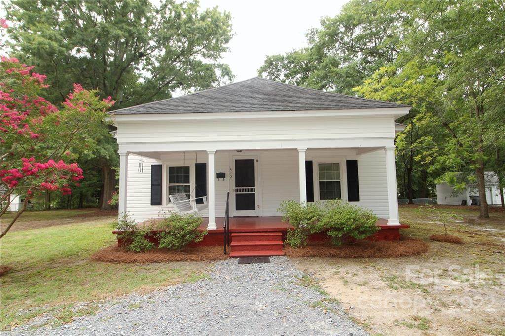 412 Marion Street - Photo 1