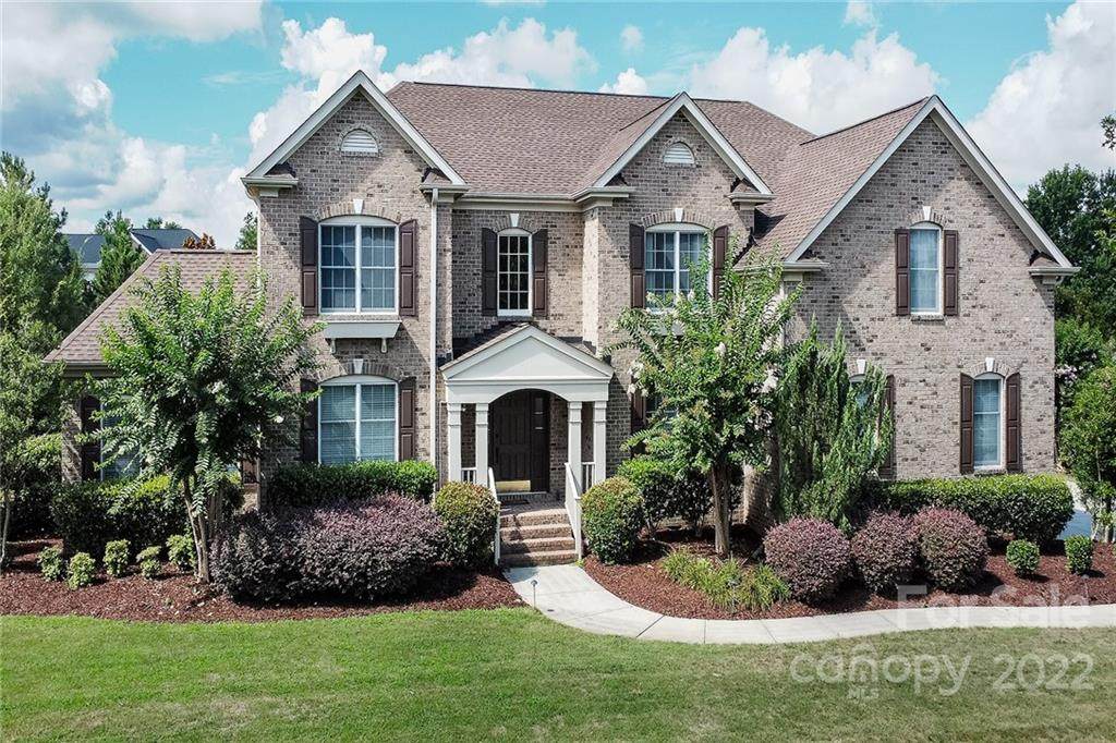 607 Briar Patch Terrace - Photo 1