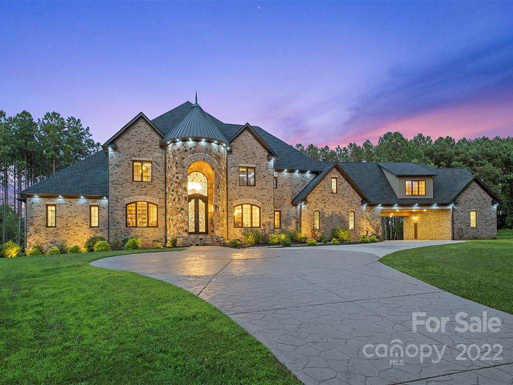 1033 Fern Hill Road - Photo 1