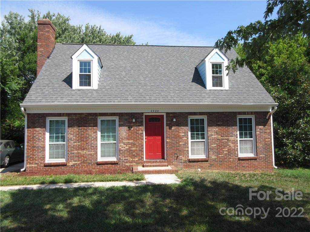 2424 Castlecomer Drive - Photo 1