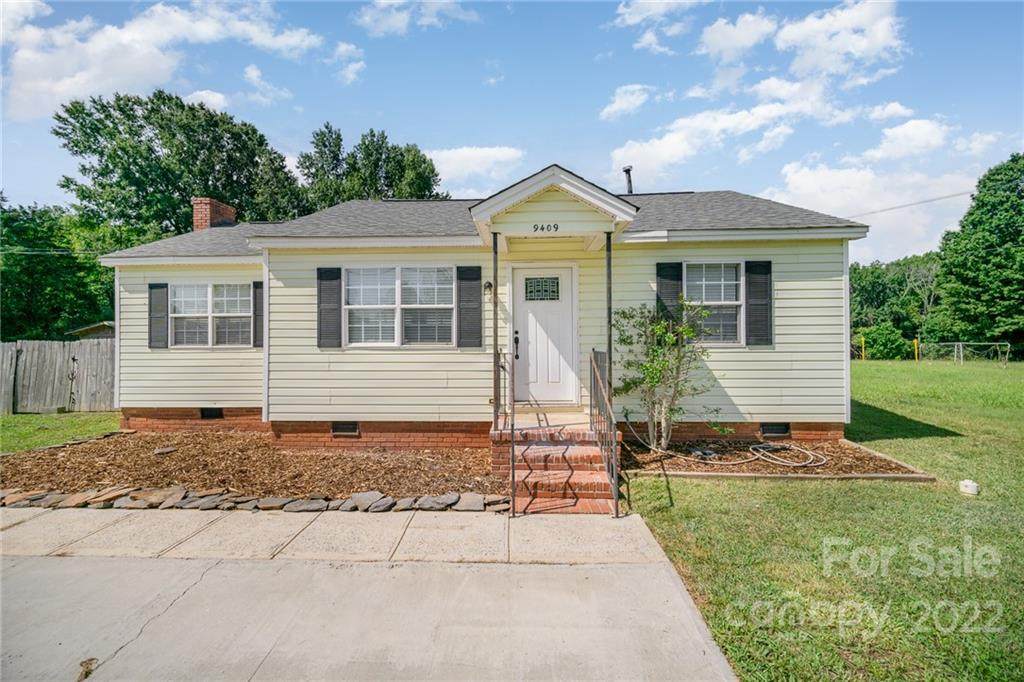 9409 Old Moores Chapel Road - Photo 1