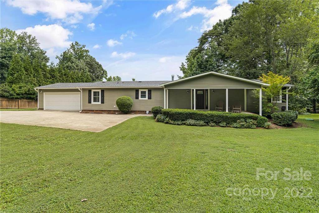7478 Stonewall Street - Photo 1