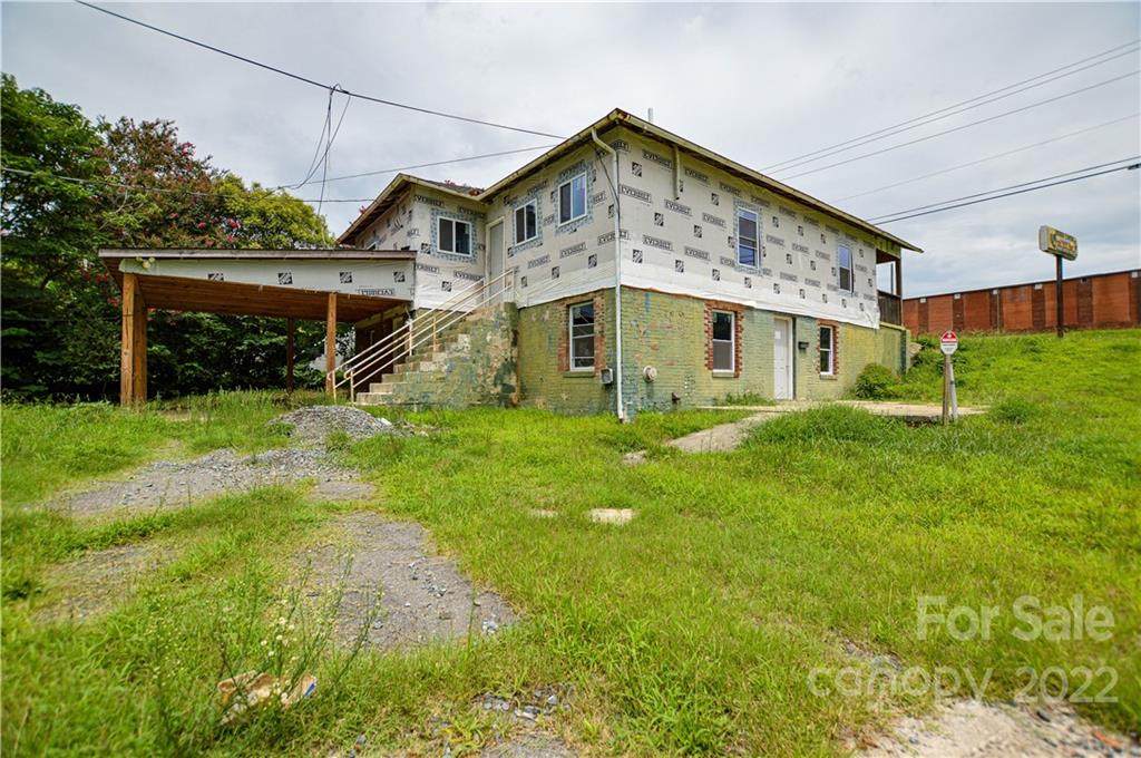 2009 York Road - Photo 1