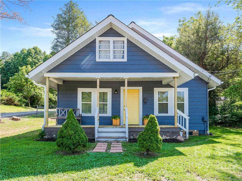 1142 Charlotte Highway - Photo 1