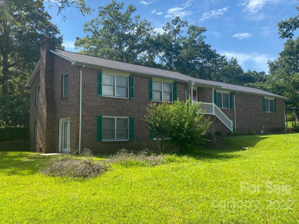 2608 Country Club Drive - Photo 1