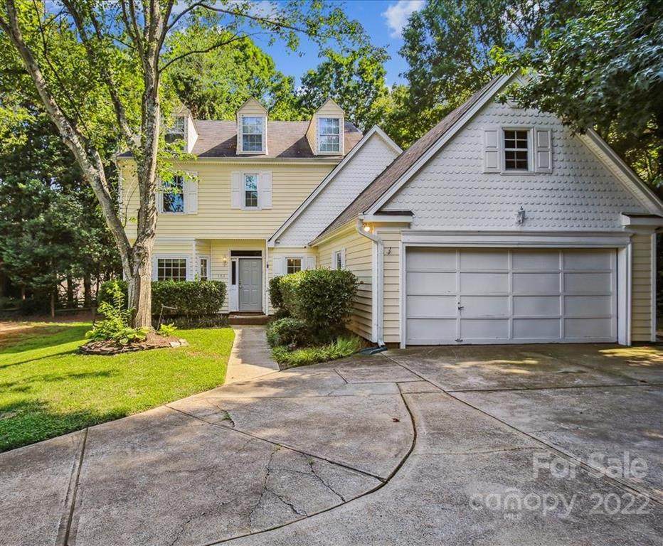 153 Ashford Hollow Lane - Photo 1