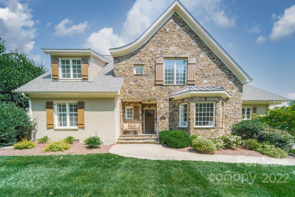 1677 Sterling Road - Photo 1