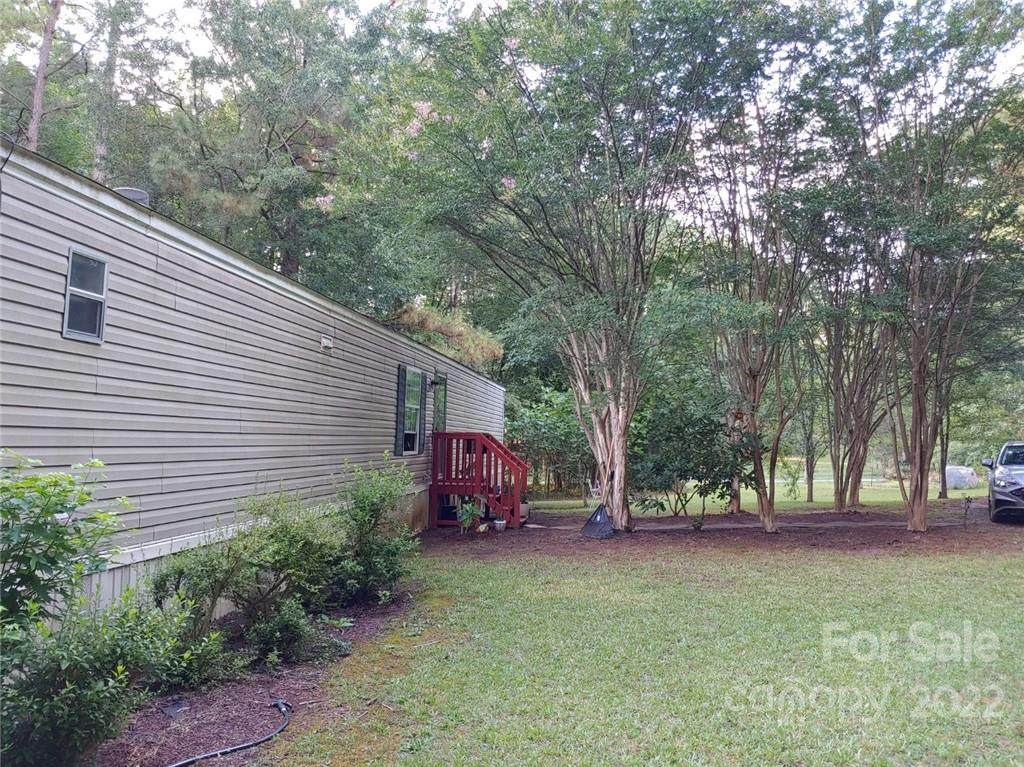 1187 Barnswallow Road - Photo 1