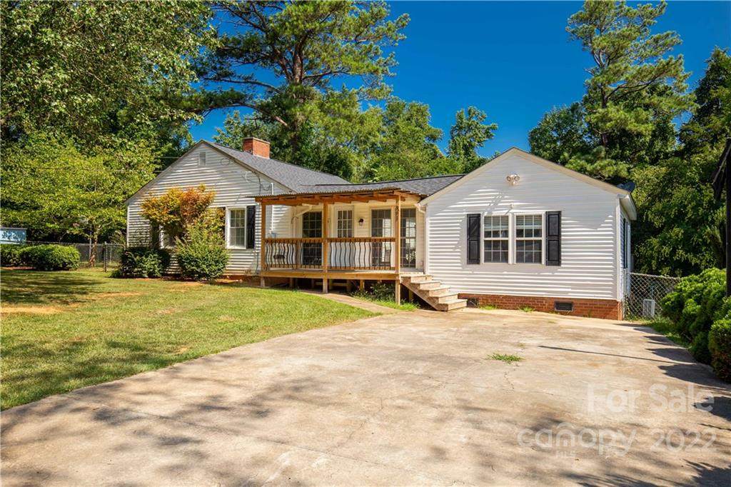 961 Confederate Avenue - Photo 1