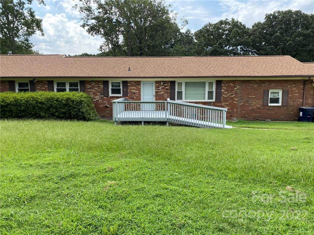 5312 Reid Road - Photo 1