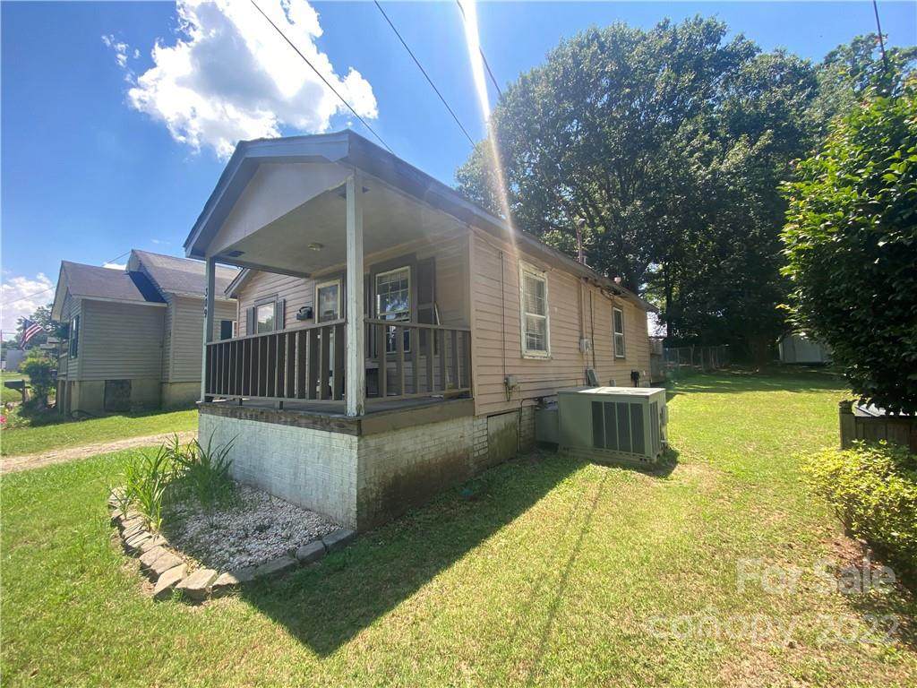 309 Peterson Street - Photo 1