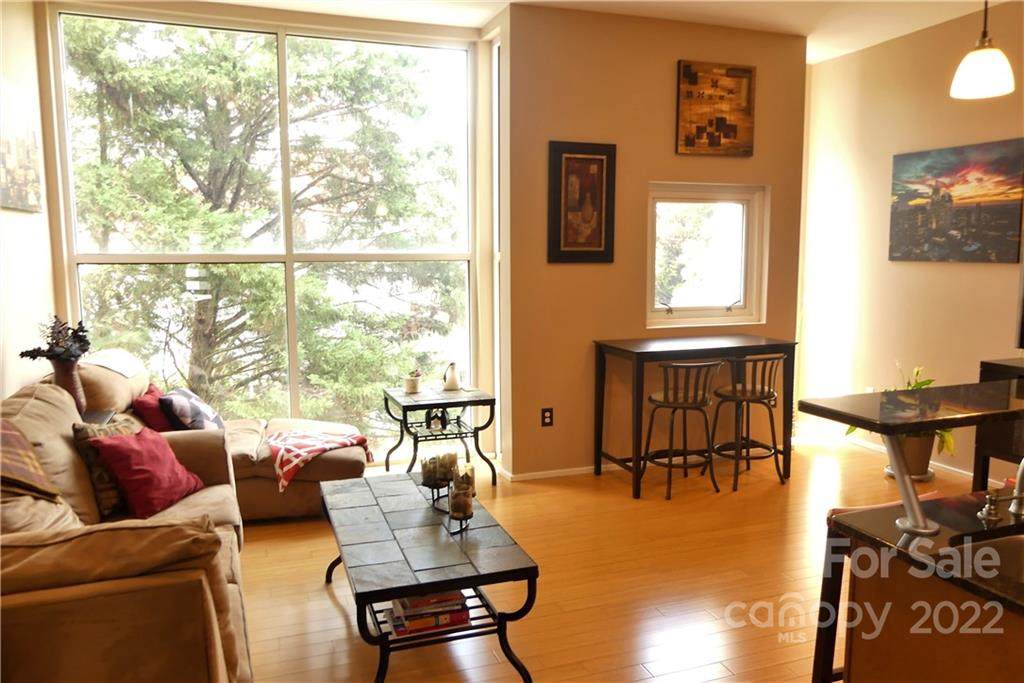 279 Mcdonald Avenue - Photo 1