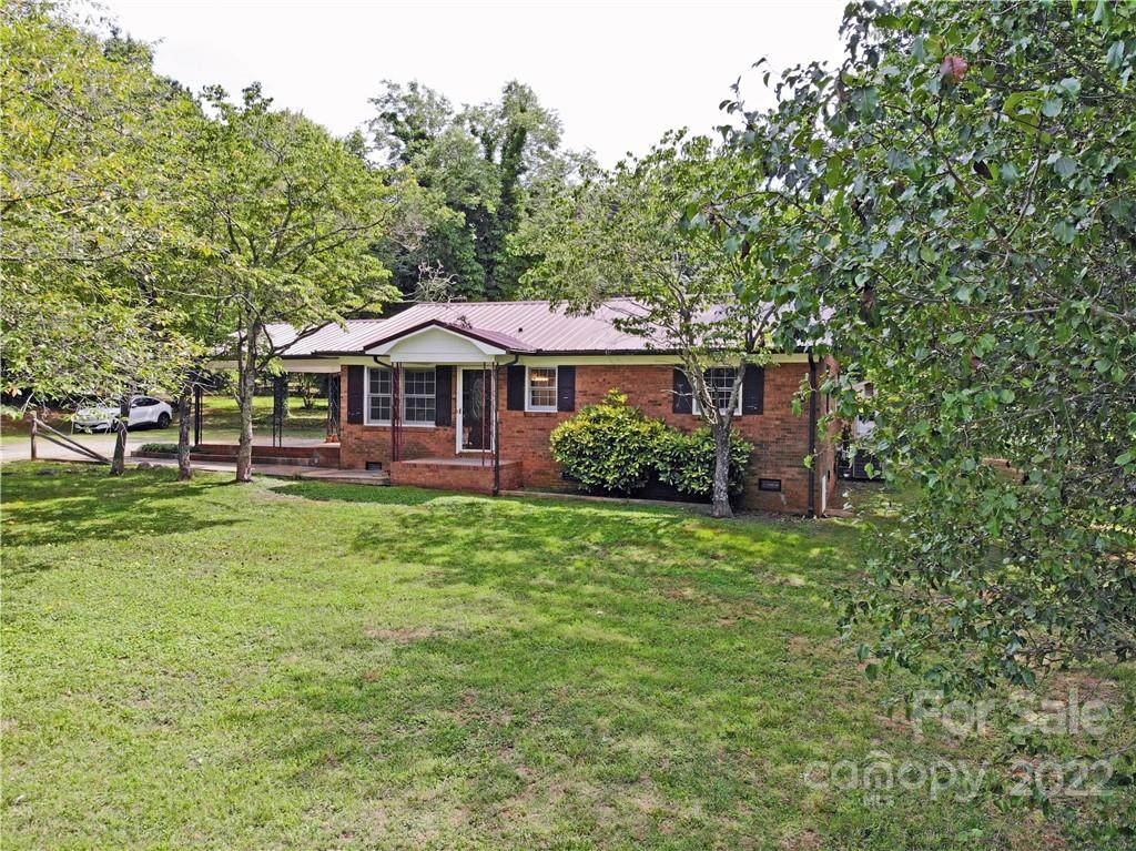 1583 Highway 27 Highway - Photo 1