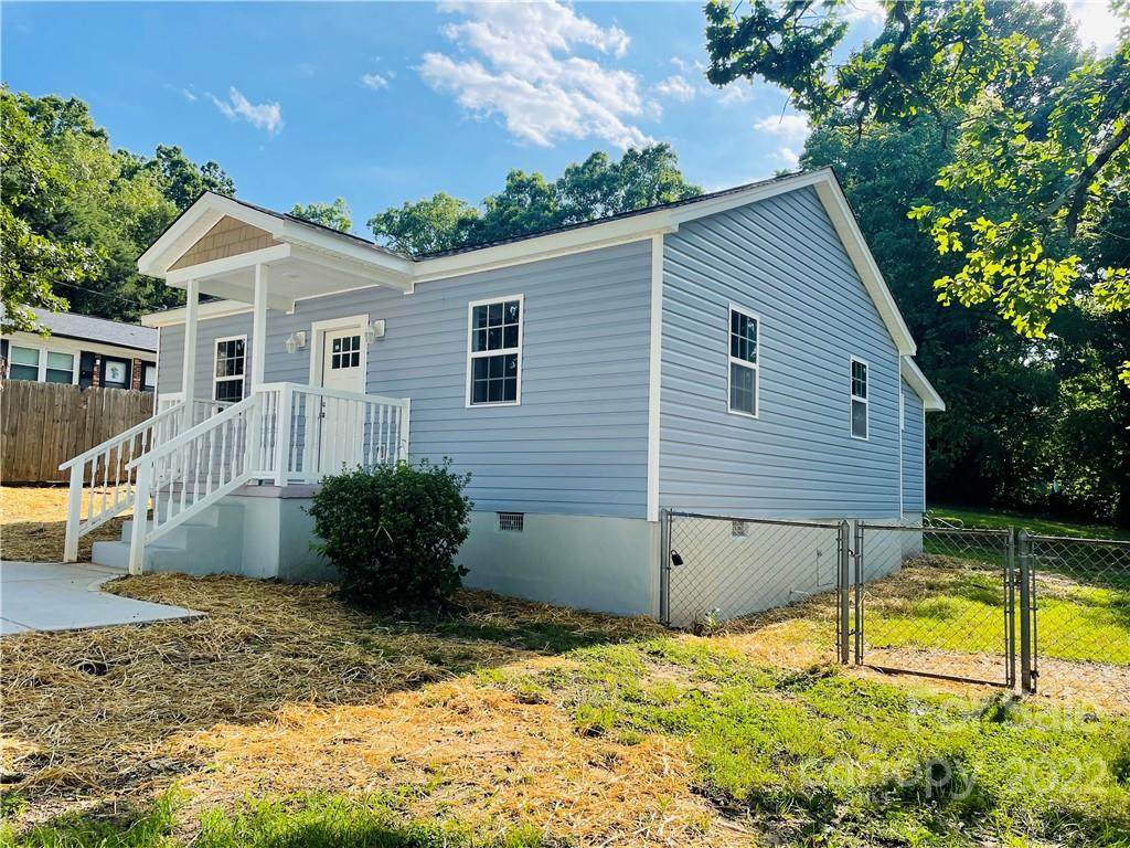 811 Church Street - Photo 1