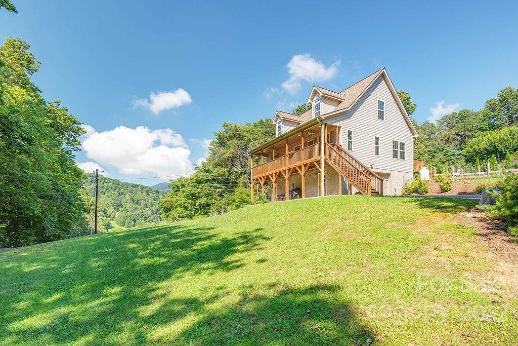 35 Corvette Drive - Photo 1
