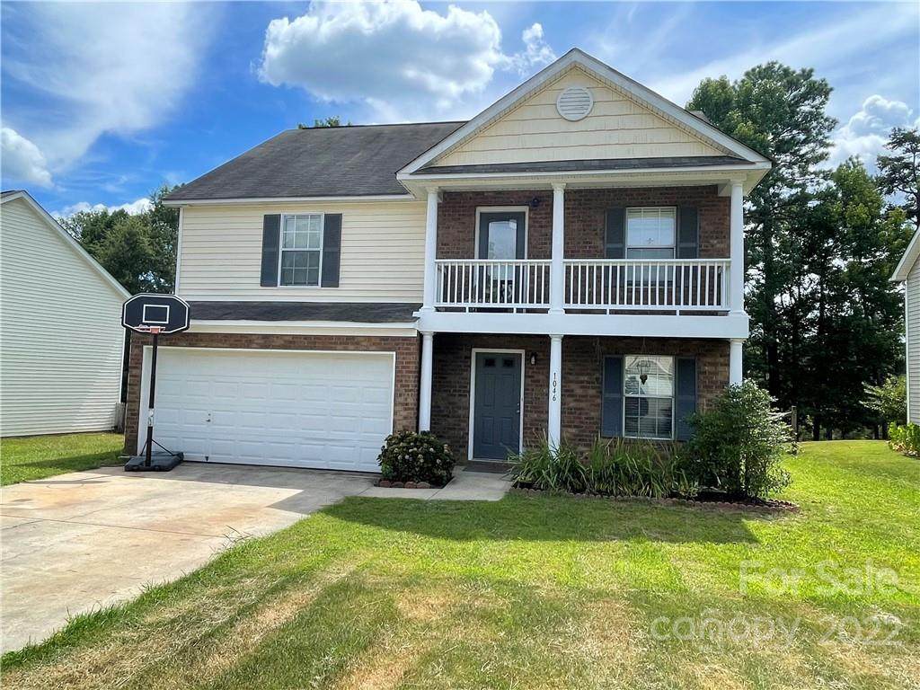 1046 Village Green Lane - Photo 1