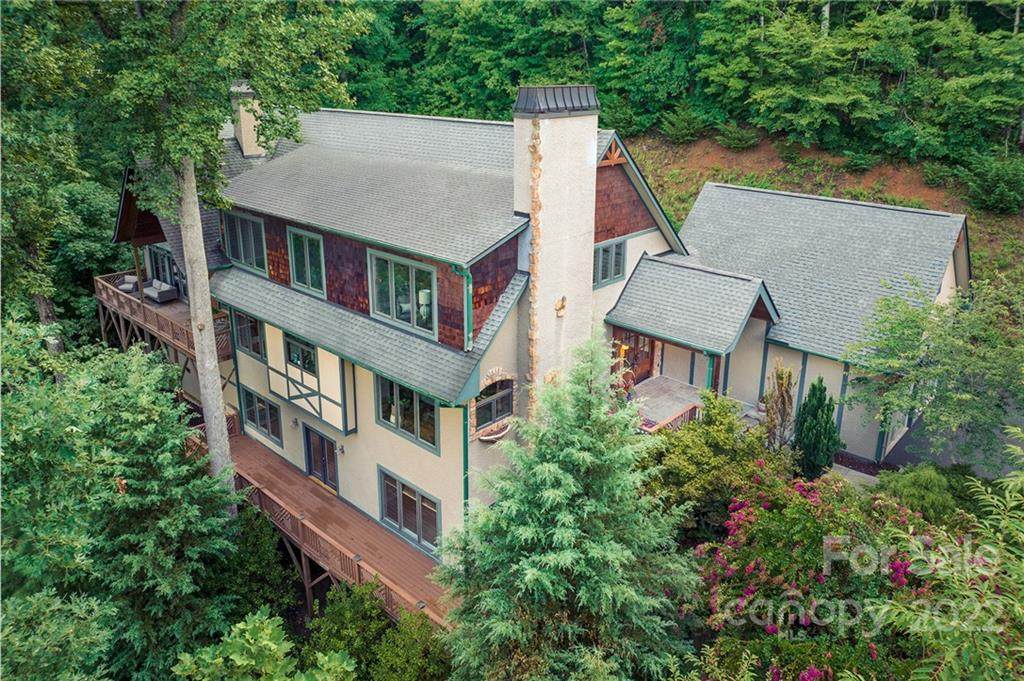 331 Sondley Drive - Photo 1
