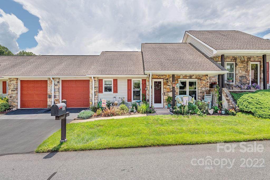 265 Rocky Mountain Way - Photo 1