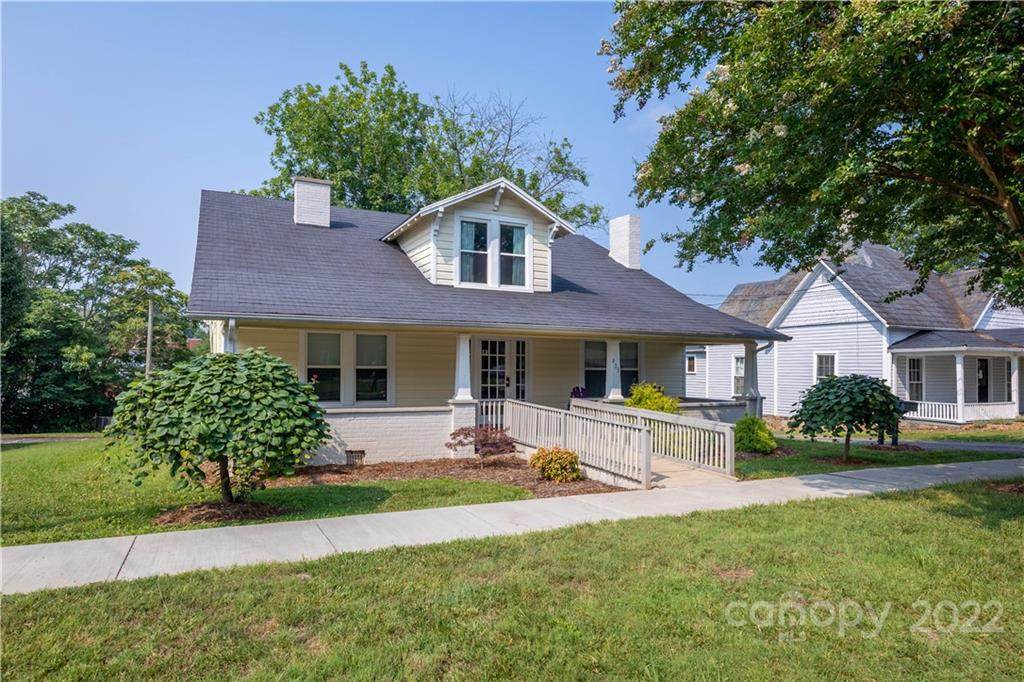 408 Green Street - Photo 1
