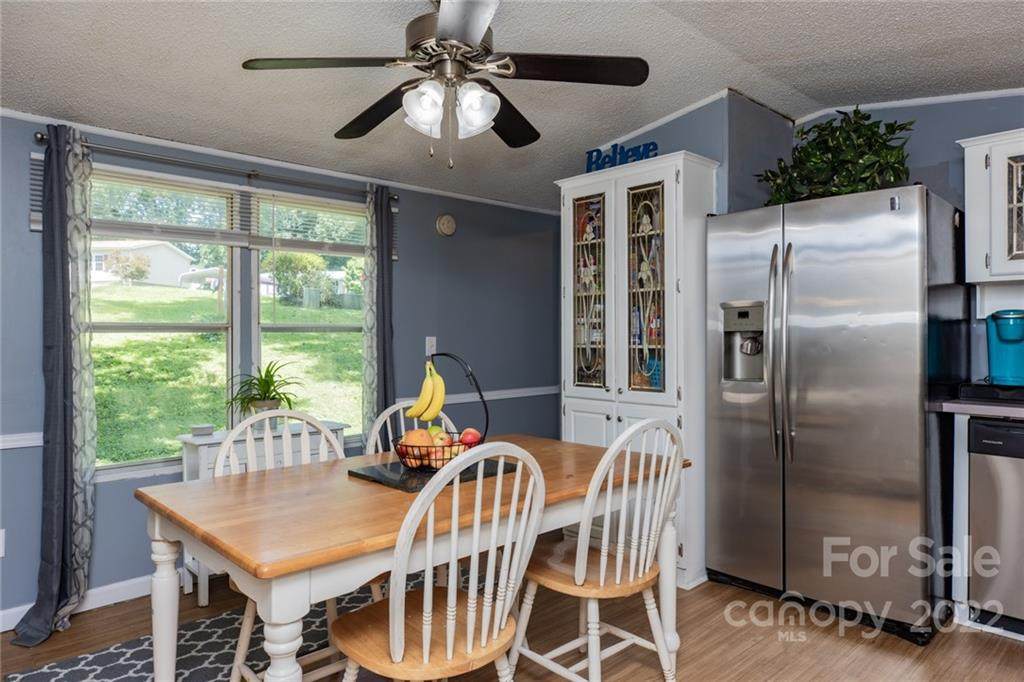210 Southbourne Court - Photo 1