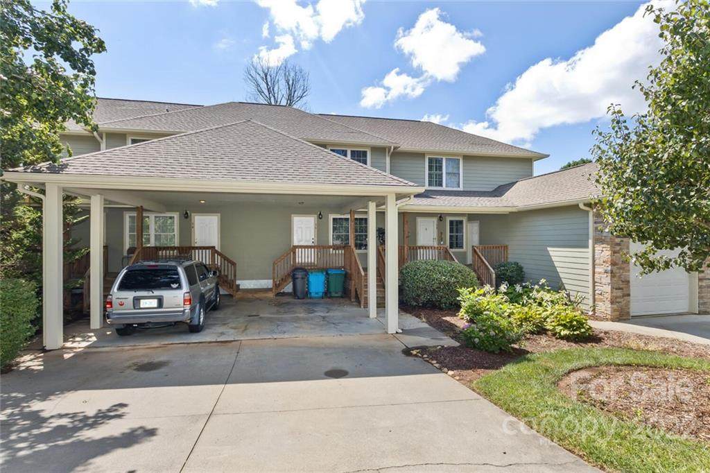 36 Aberdeen Drive - Photo 1