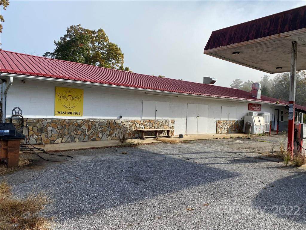 2501 Enola Road - Photo 1