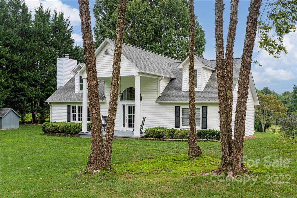 787 Glenn Bridge Road - Photo 1
