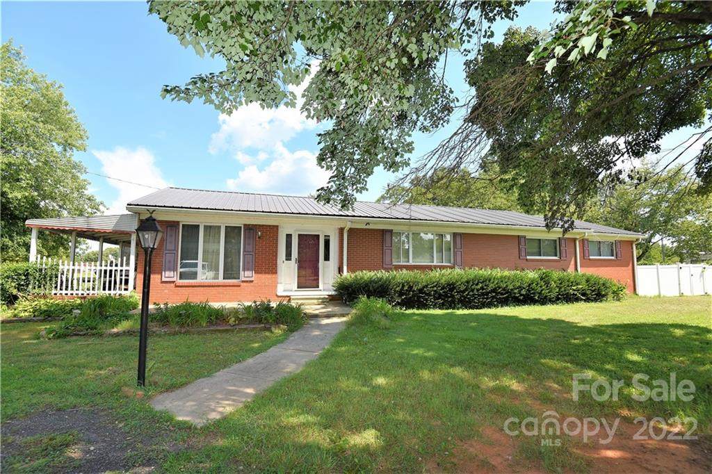 1010 Sides Street - Photo 1
