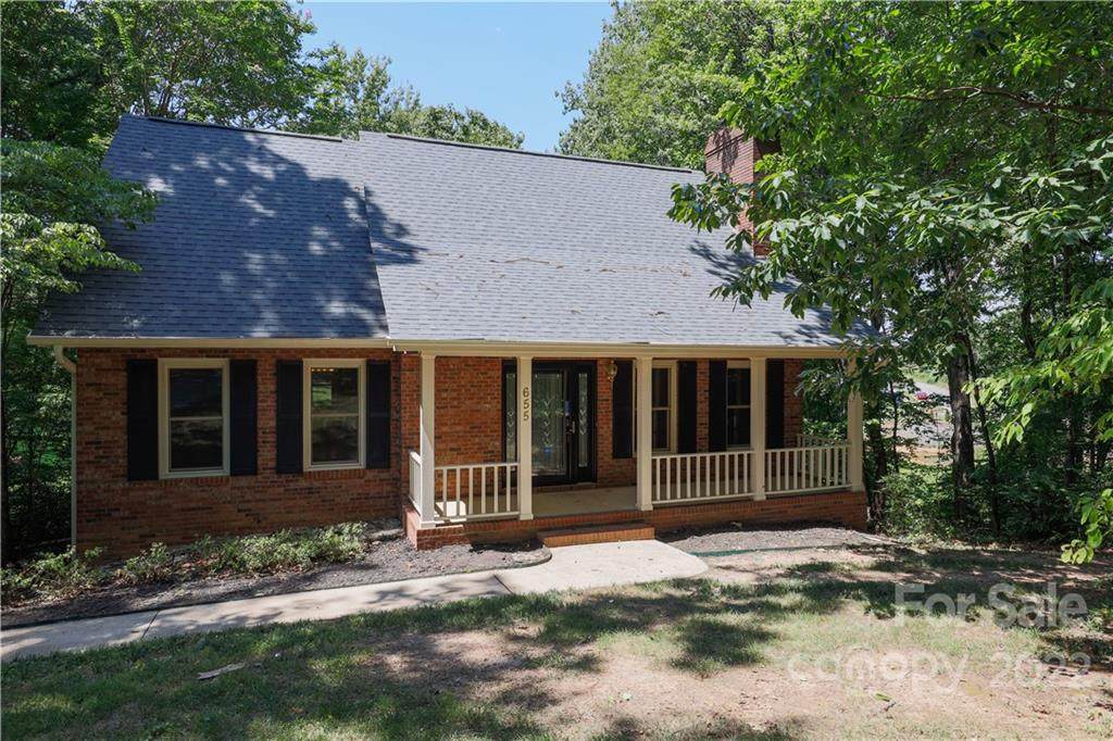 655 Harper Lane - Photo 1