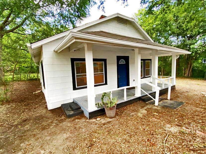 213 York Street - Photo 1