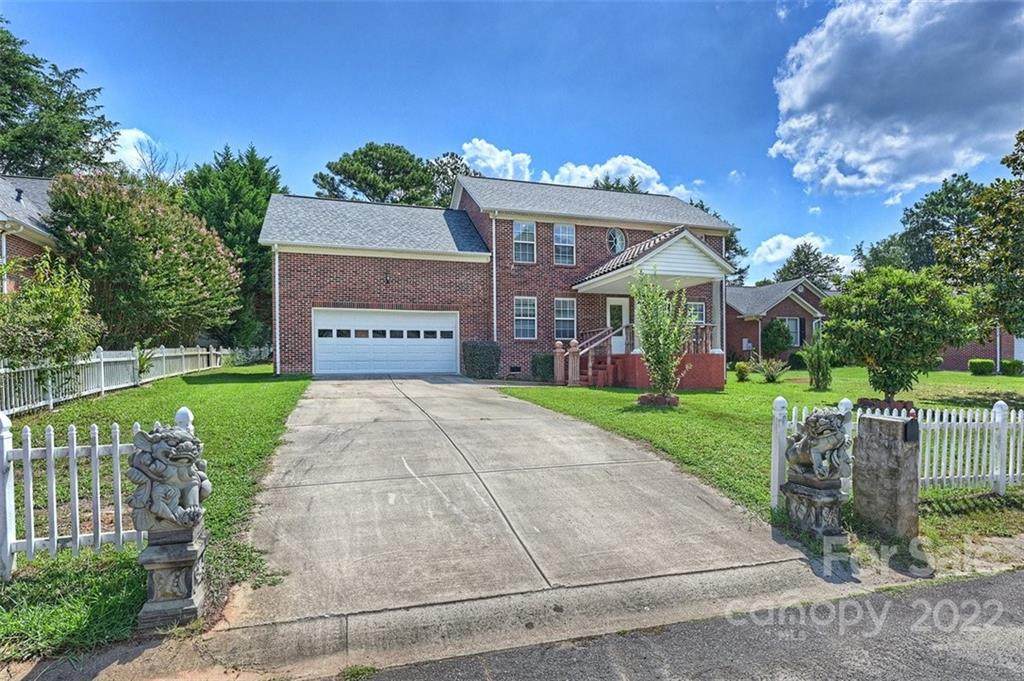 152 Ole Eastpointe Drive - Photo 1