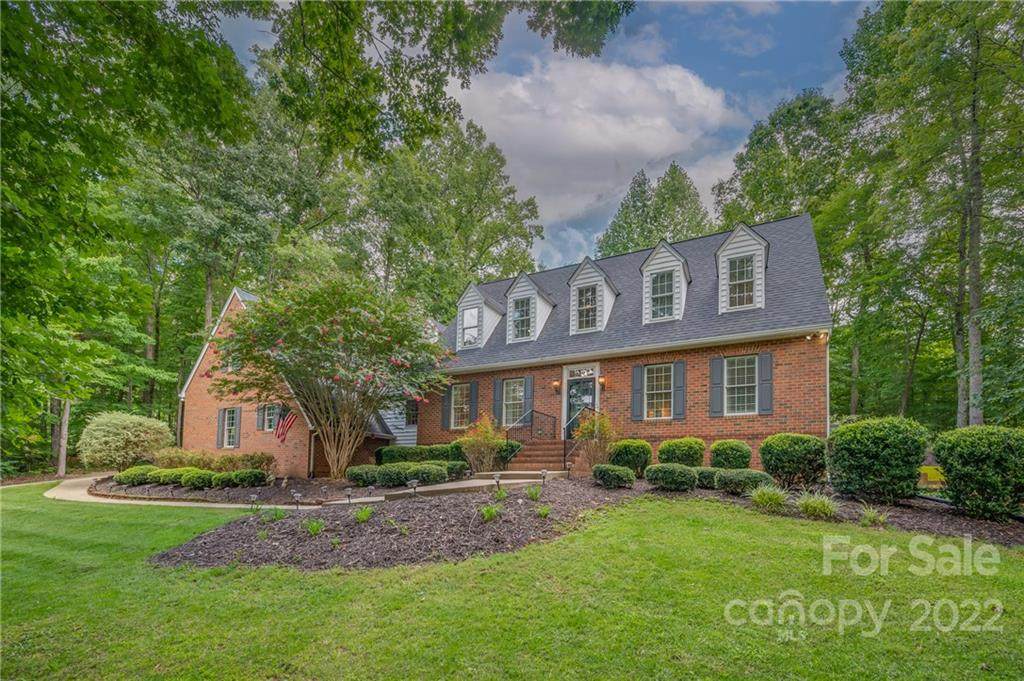 227 Beechtree Circle - Photo 1