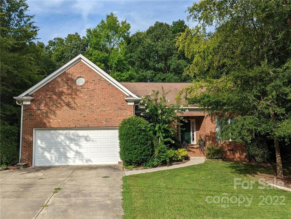 9021 Mountain Aire Circle - Photo 1