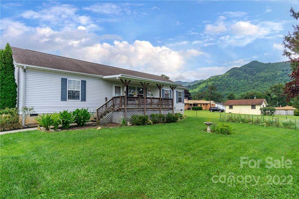 65 Grandview Circle - Photo 1