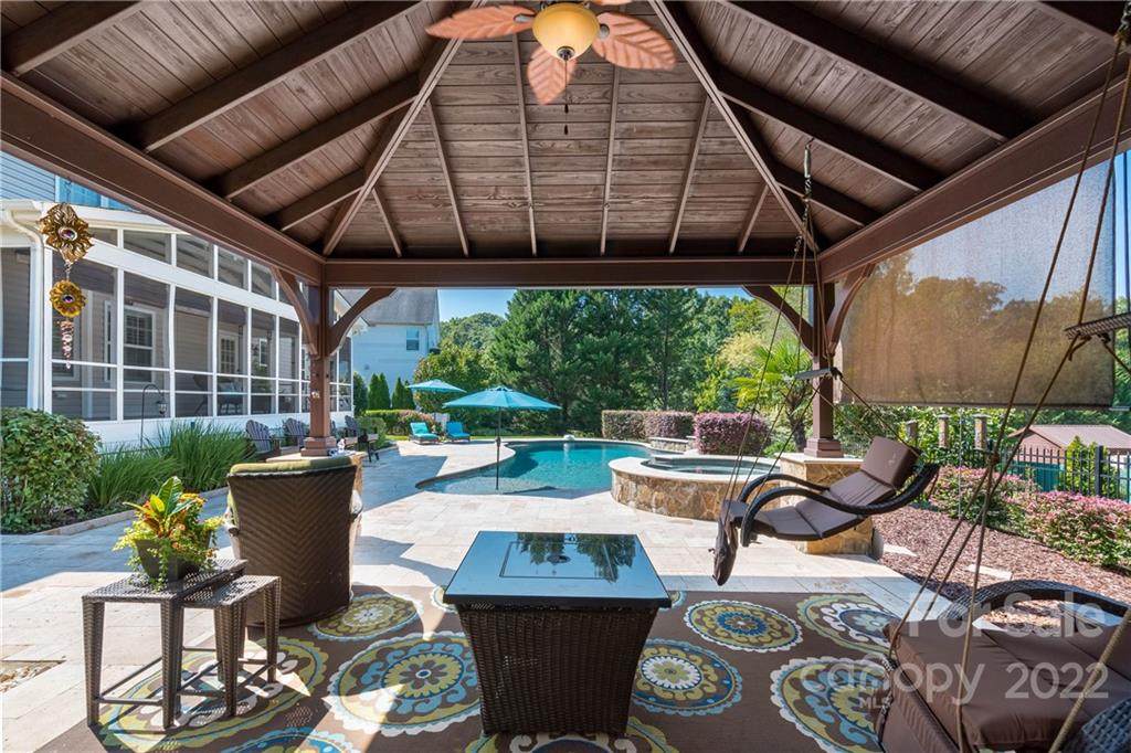 14720 Bridle Trace Lane - Photo 1