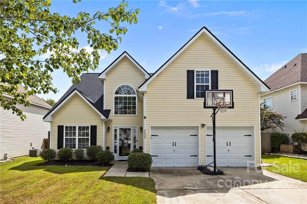4023 Brookchase Boulevard - Photo 1