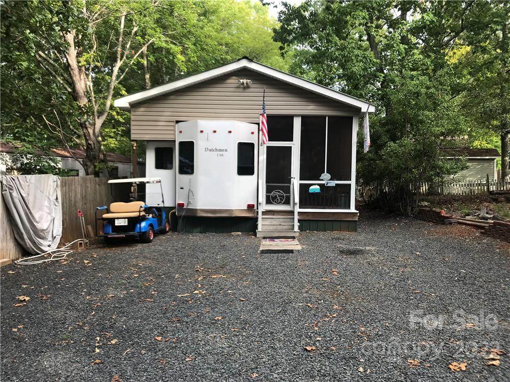 325 Lake Tillery Trail - Photo 1