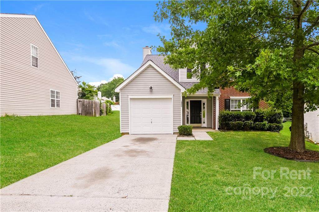 1359 Sinai Place - Photo 1