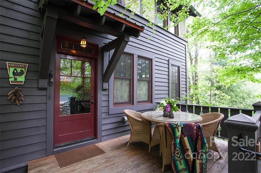 46 Cheshire Drive - Photo 1