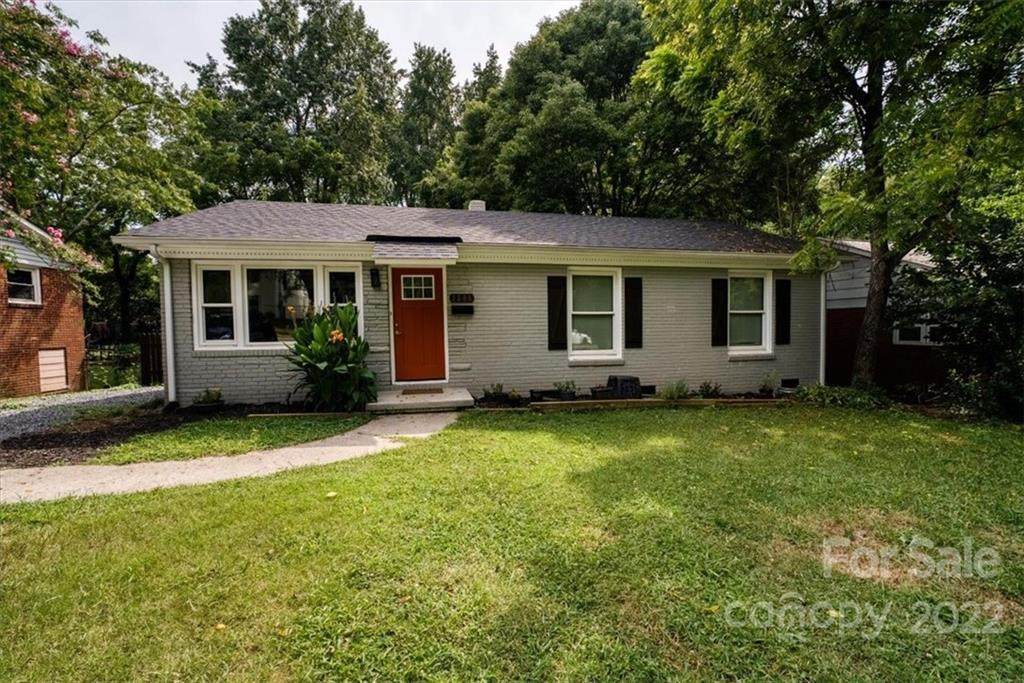 2208 Kilborne Drive - Photo 1