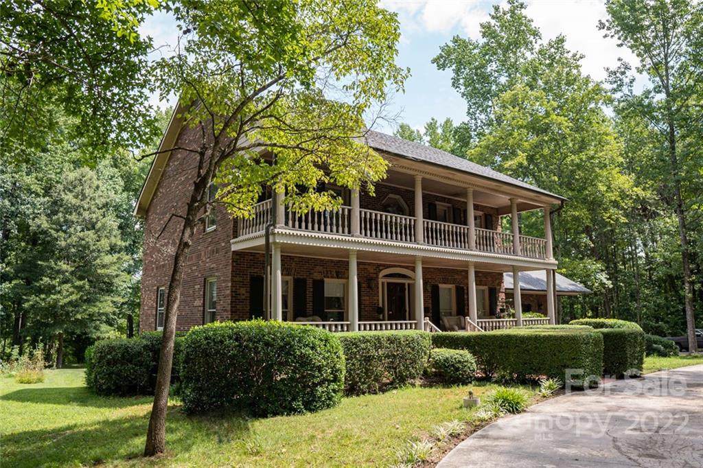 1515 East Fork Drive - Photo 1