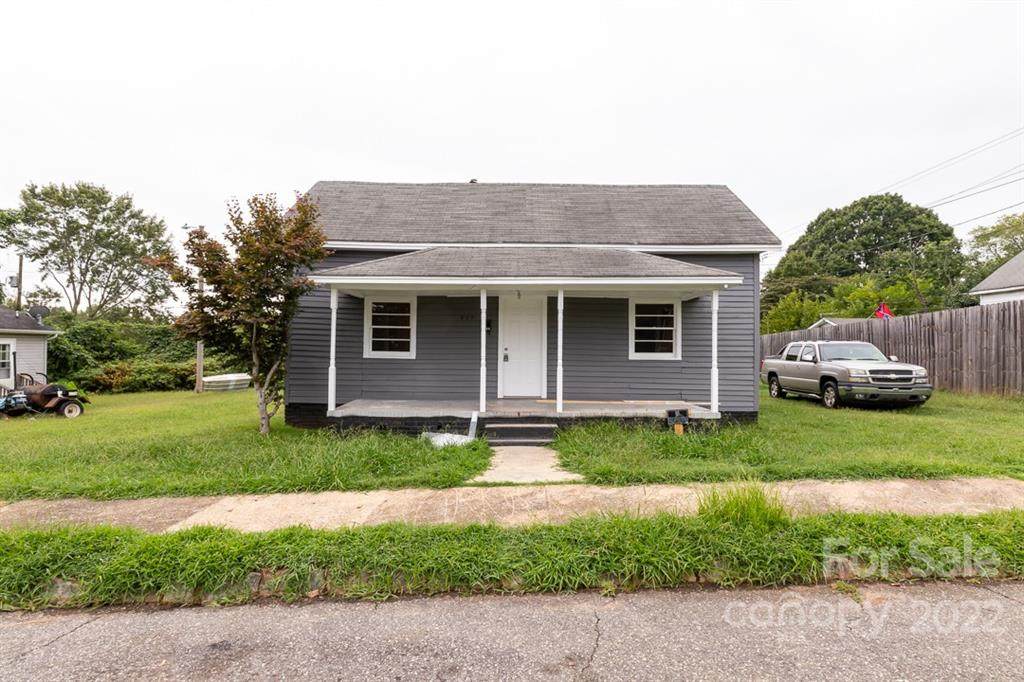 825 Church Street - Photo 1