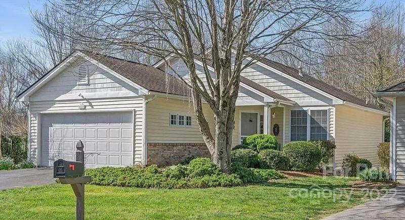 322 Creeks End Circle - Photo 1