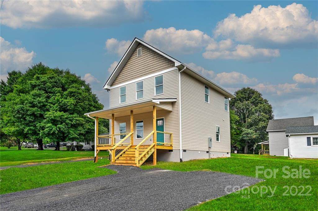 18 Oak Hill Road - Photo 1