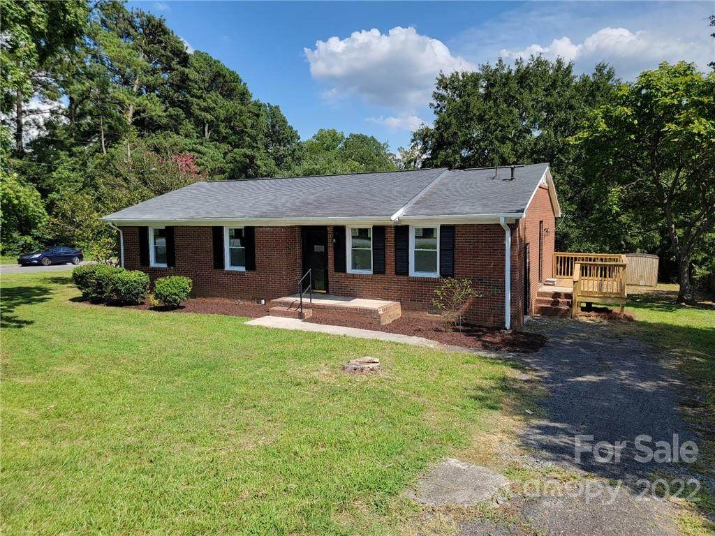 2503 Linwood Road - Photo 1