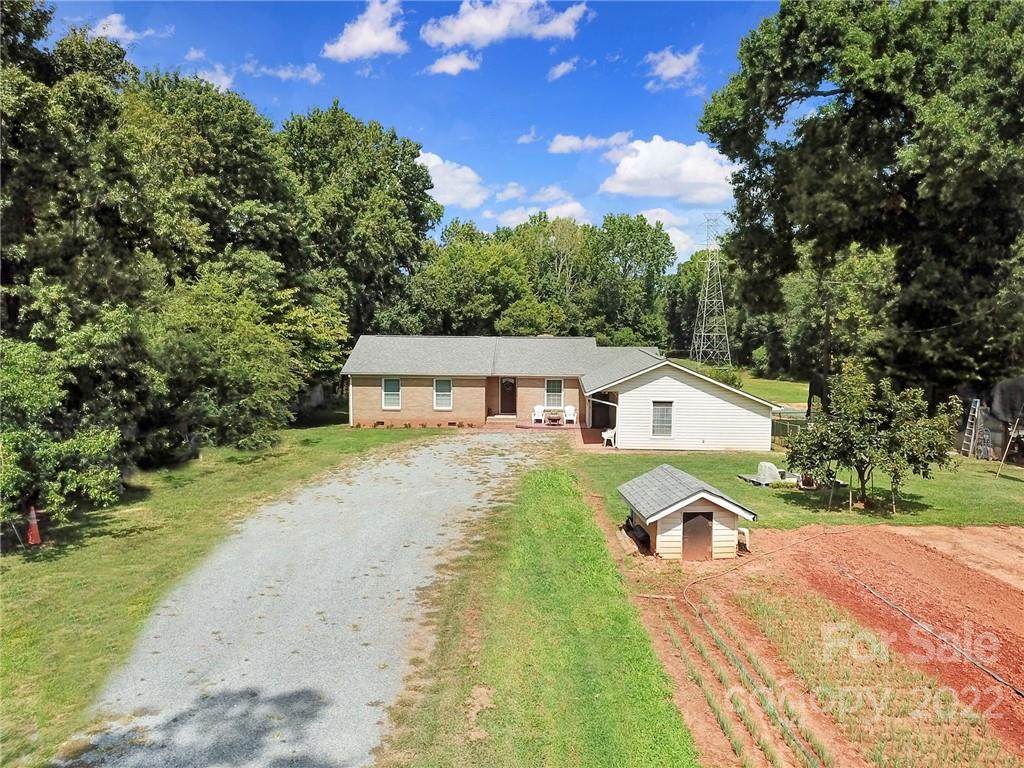 2323 Matthews Mint Hill Road - Photo 1