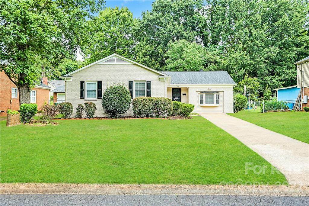 1743 Shannonhouse Drive - Photo 1