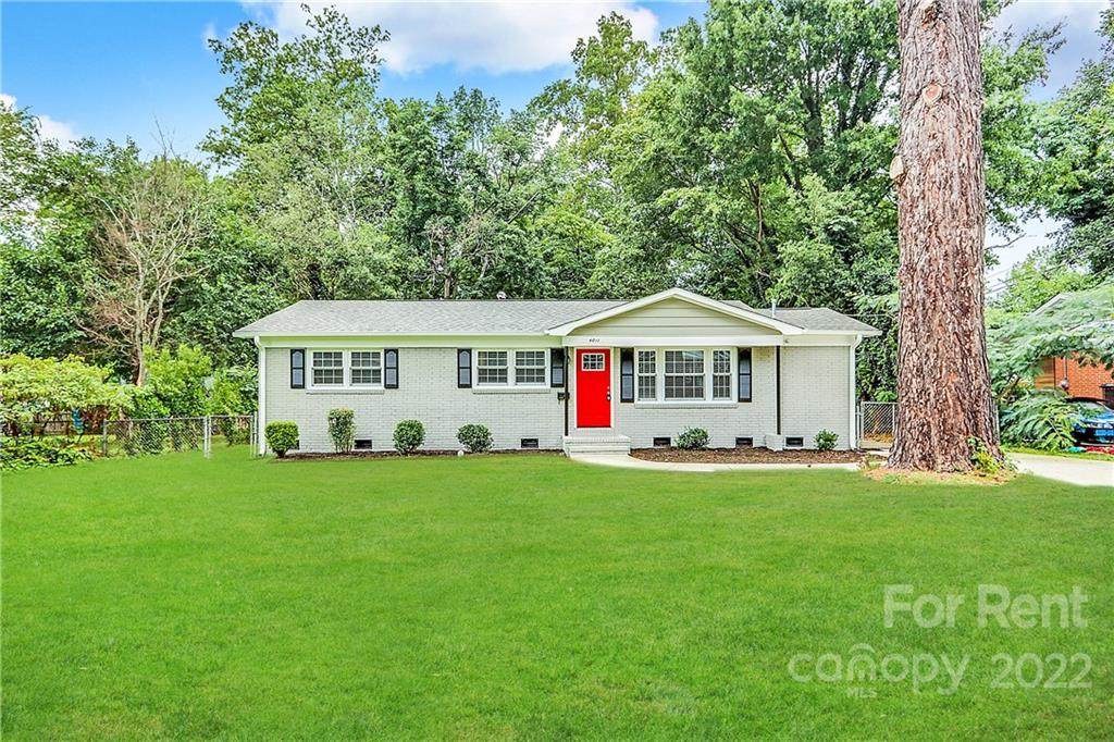 4011 Lubbock Place - Photo 1